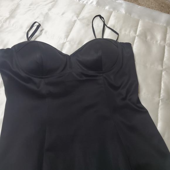 Marciano Evening Gown - Picture 5 of 16